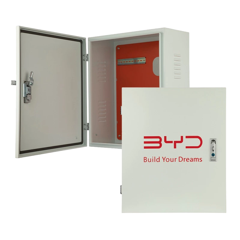 Boîtier de protection pour chargeur de véhicule électrique avec verrou