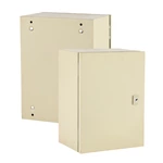 Boîte électrique en acier doux avec revêtement en poudre