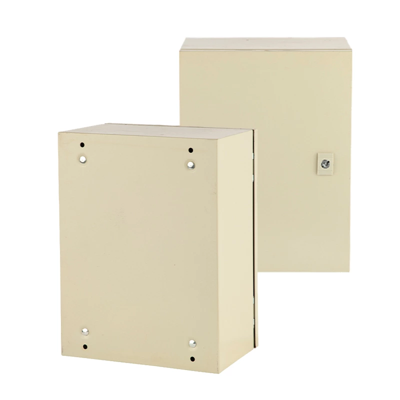 Boîtier métallique avec ventilation perforée