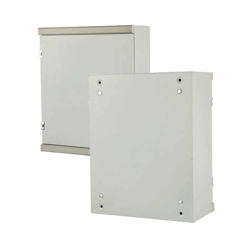 Enceinte avec ventilateurs pour la dissipation de la chaleur